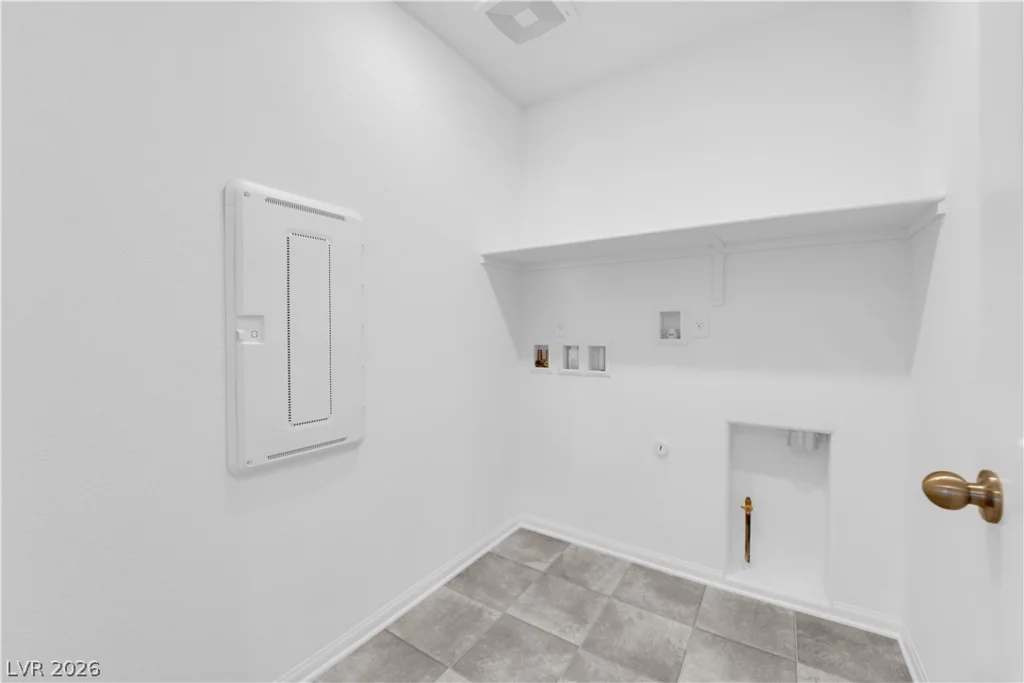 7468 Delemont, Las Vegas, NV 89113