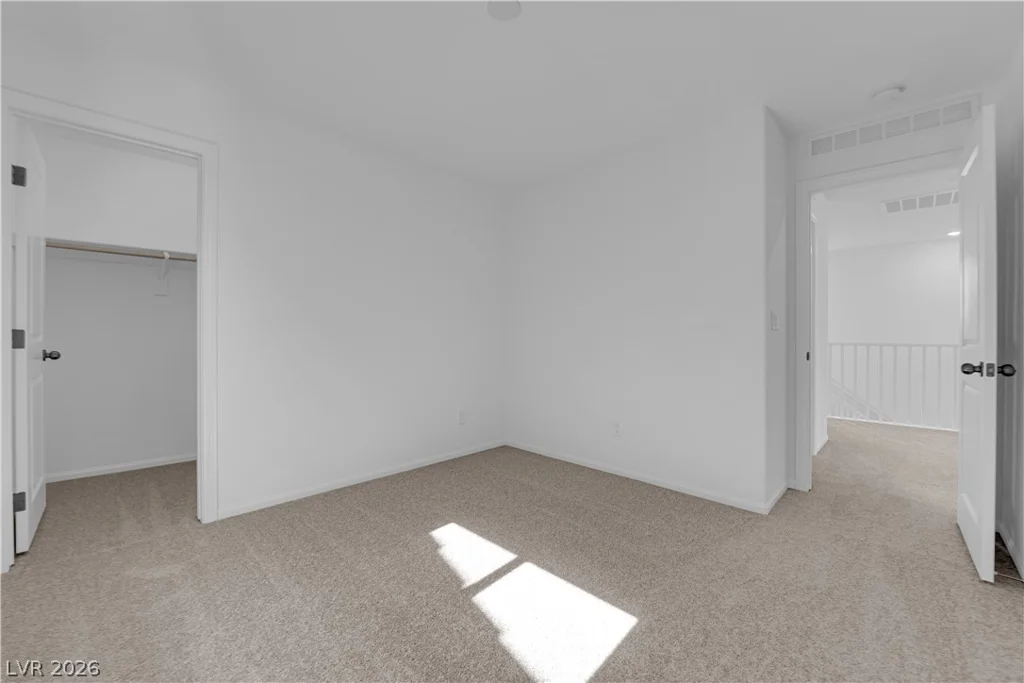 7468 Delemont, Las Vegas, NV 89113