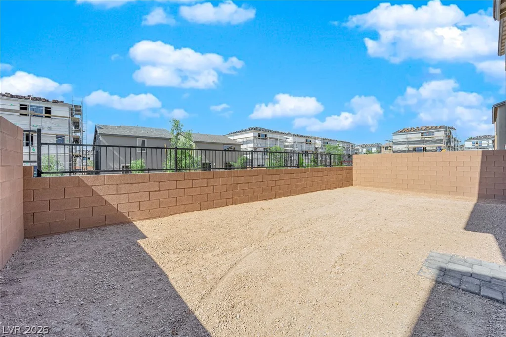 7468 Delemont, Las Vegas, NV 89113