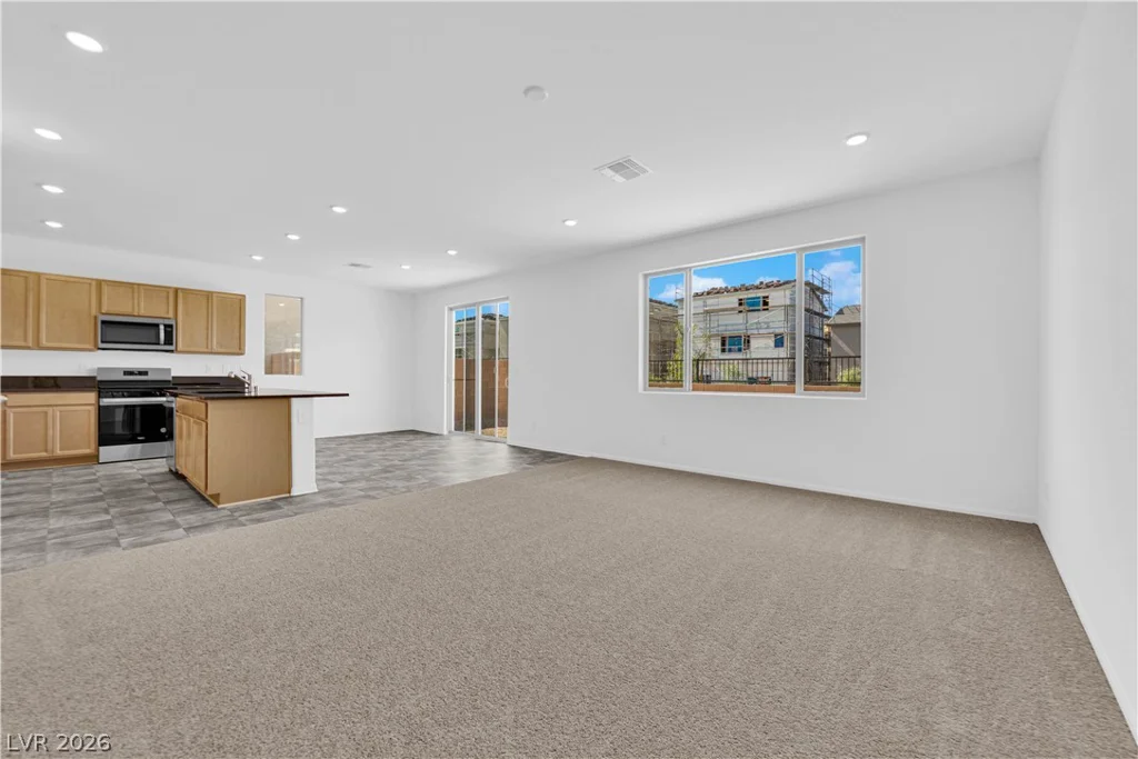 7468 Delemont, Las Vegas, NV 89113