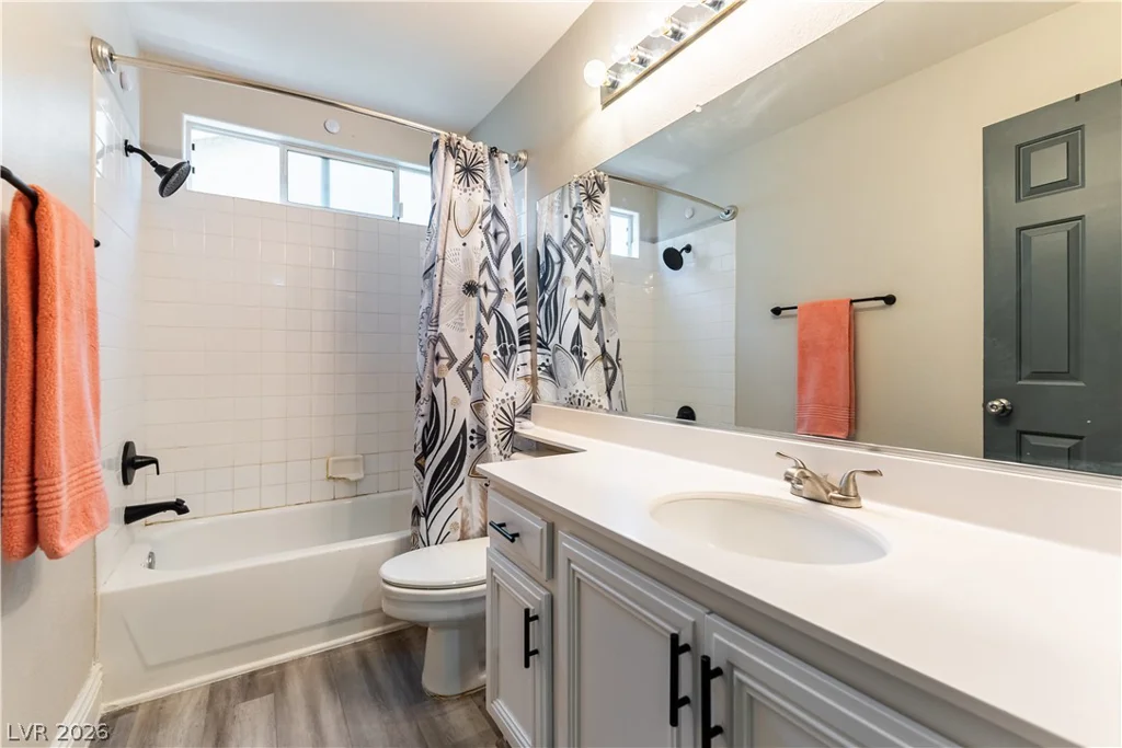 228 Emerald Vista, Las Vegas, NV 89144