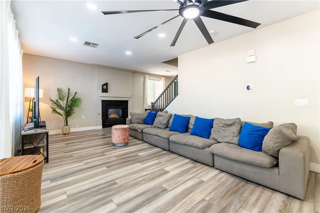 228 Emerald Vista, Las Vegas, NV 89144