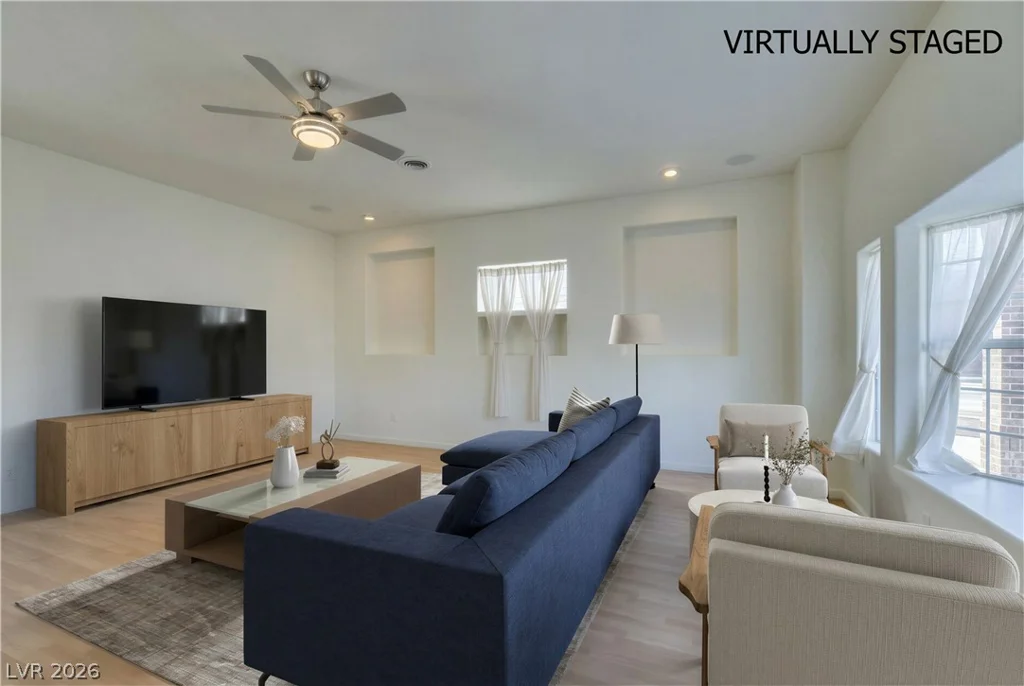 4411 Boston, Las Vegas, NV 89104