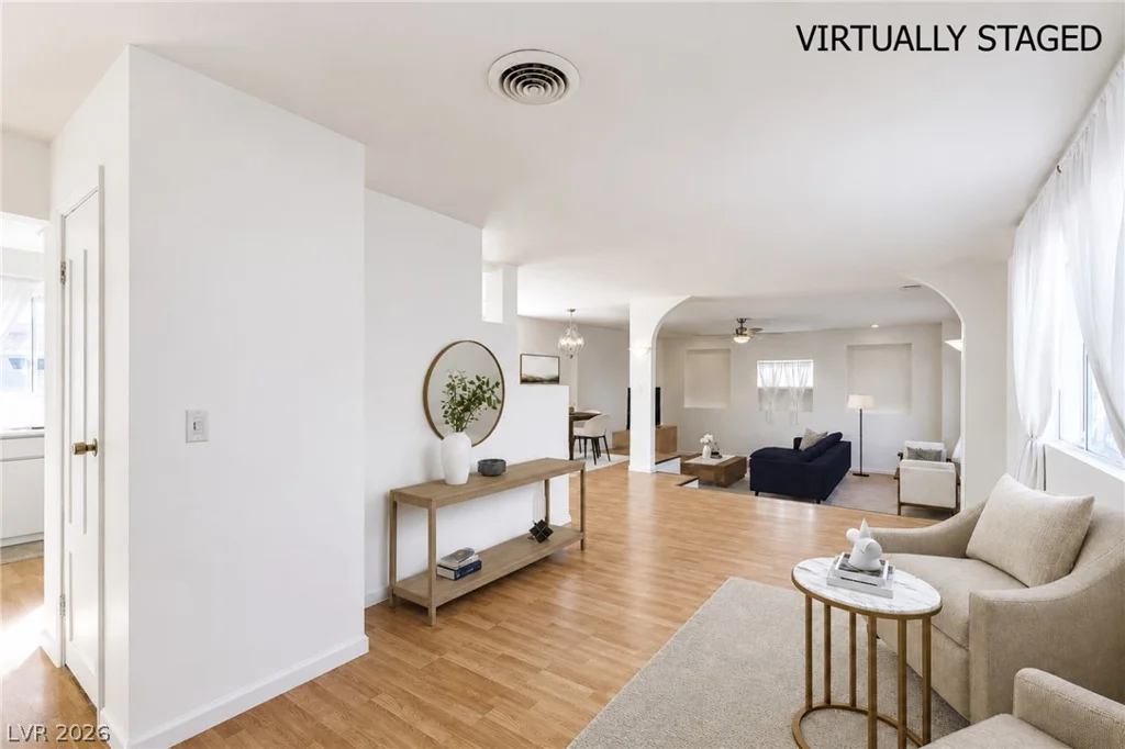 4411 Boston, Las Vegas, NV 89104