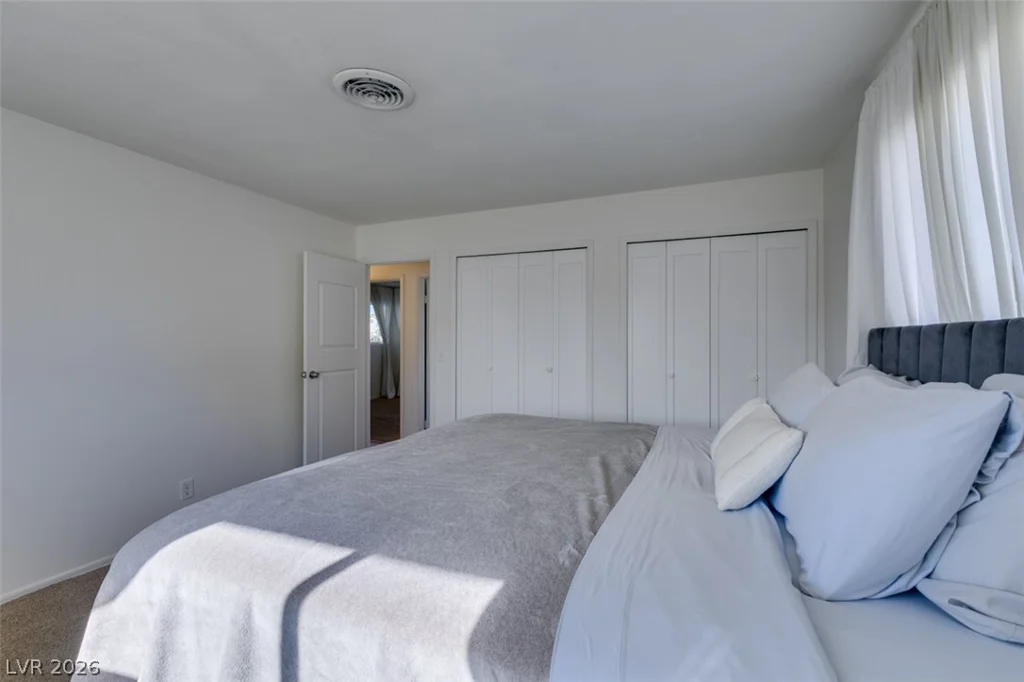 4411 Boston, Las Vegas, NV 89104