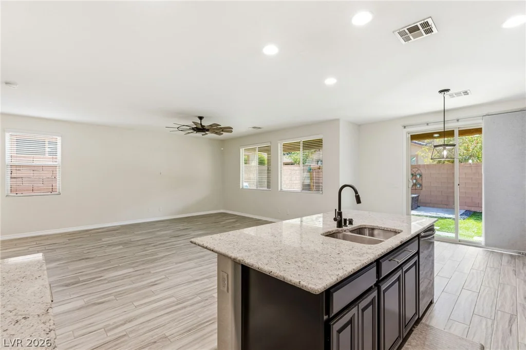 12437 Mosticone, Las Vegas, NV 89141