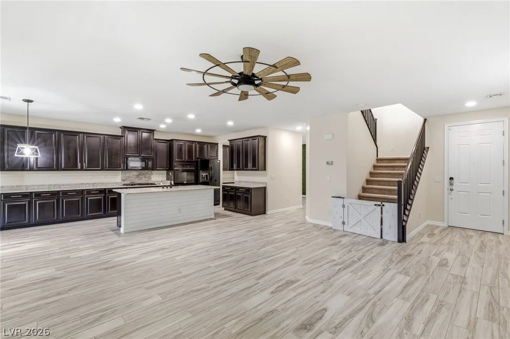 12437 Mosticone, Las Vegas, NV 89141