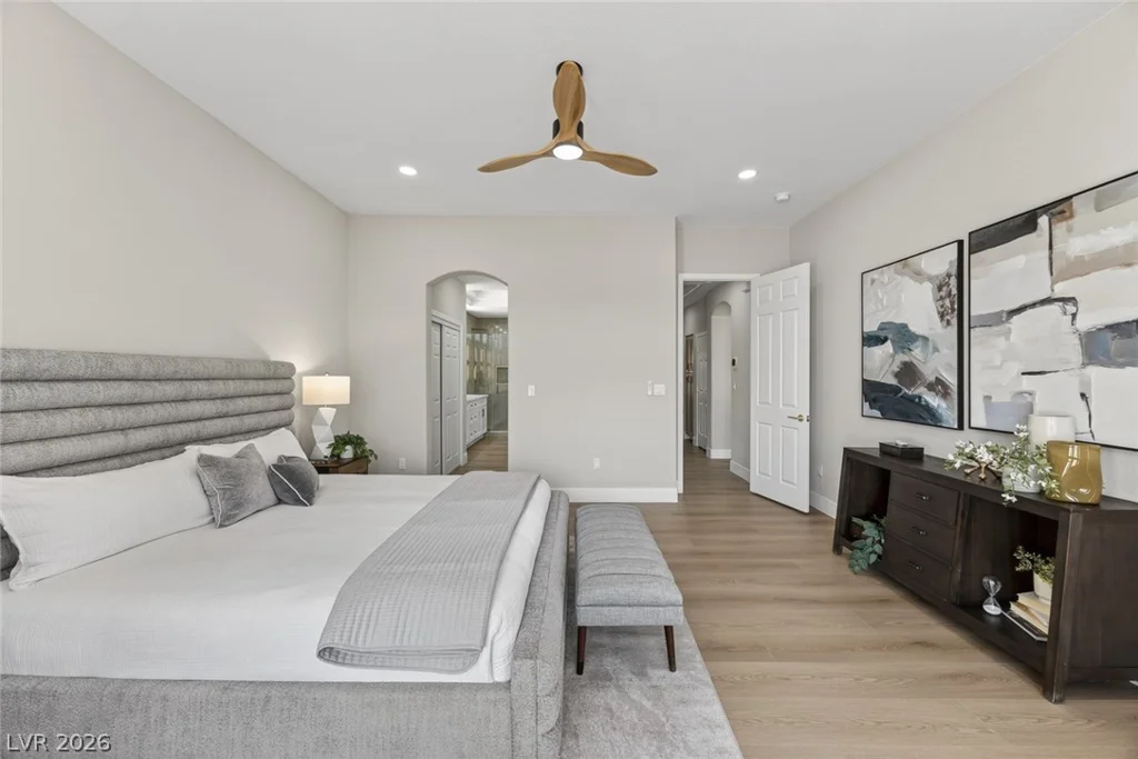 2825 Billy Casper, Las Vegas, NV 89134