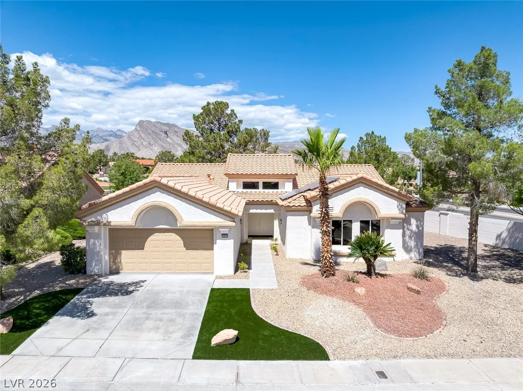2825 Billy Casper, Las Vegas, NV 89134