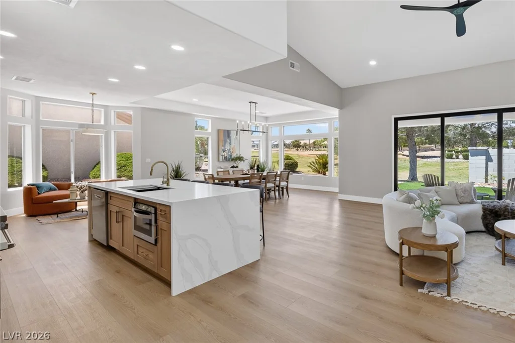 2825 Billy Casper, Las Vegas, NV 89134