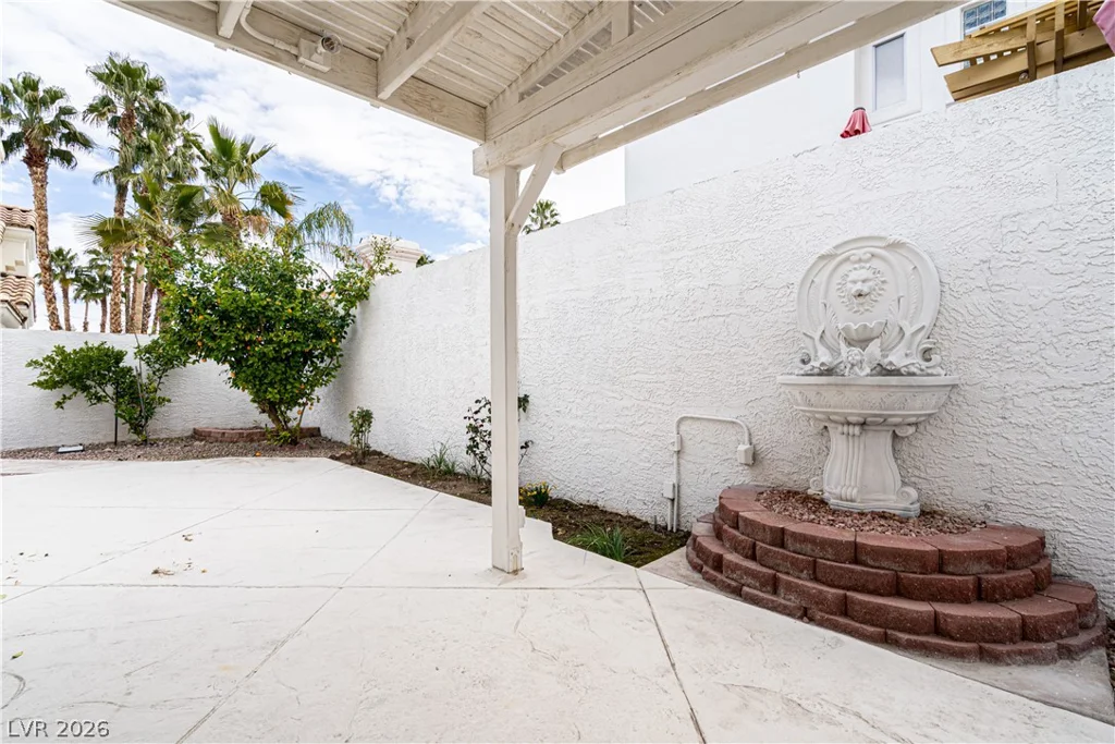 8109 Pacific Cove, Las Vegas, NV 89128