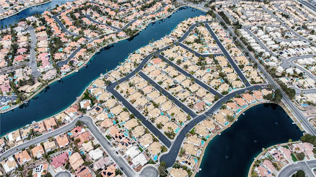 8109 Pacific Cove, Las Vegas, NV 89128