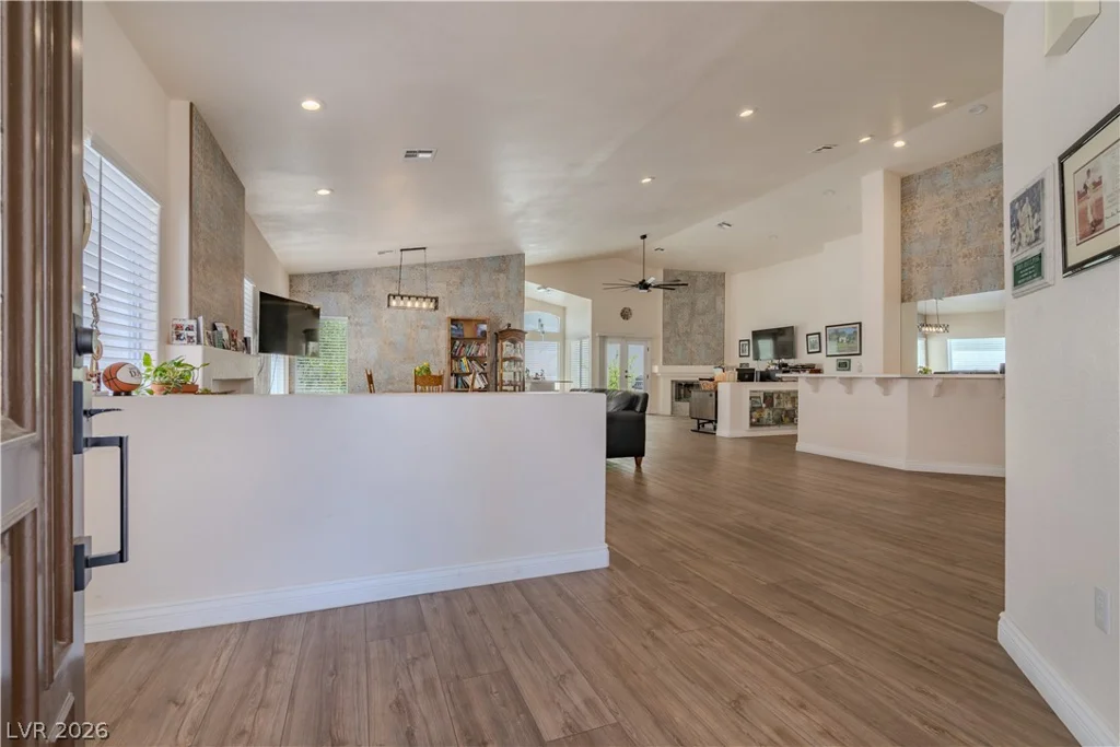 8109 Pacific Cove, Las Vegas, NV 89128