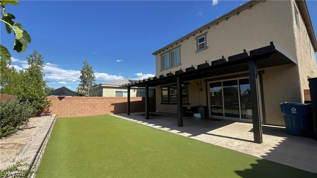 9052 Tiffany Oaks, Las Vegas, NV 89148