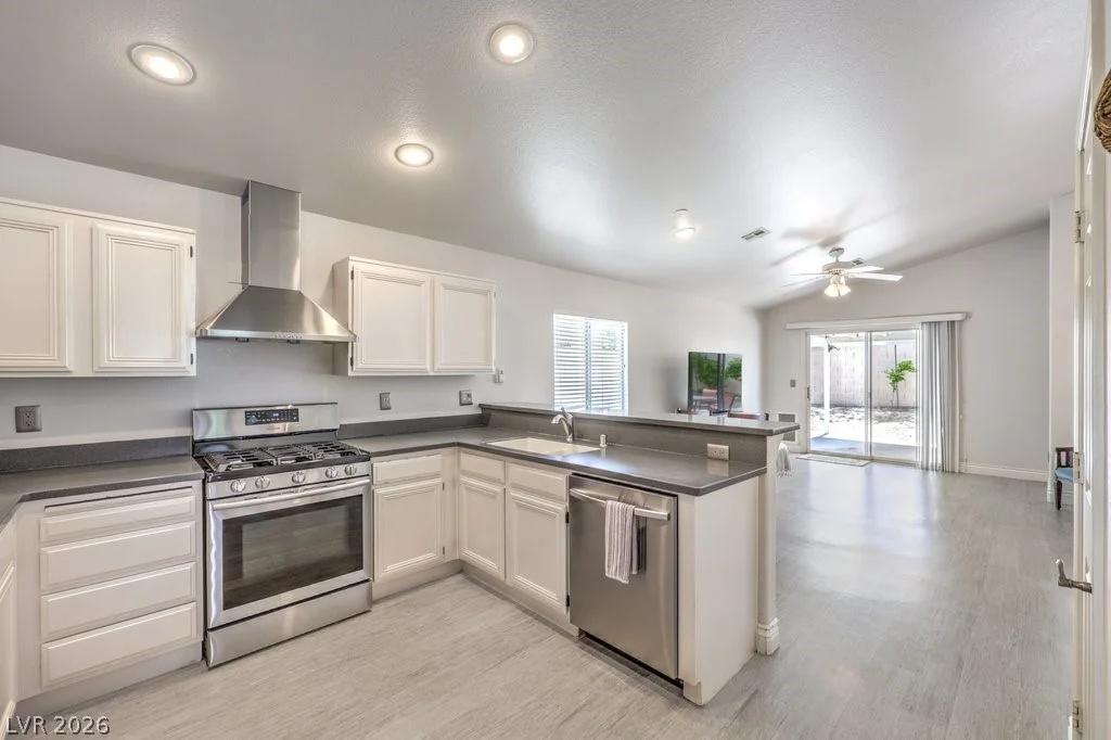 1245 Diamond Valley, Henderson, NV 89052