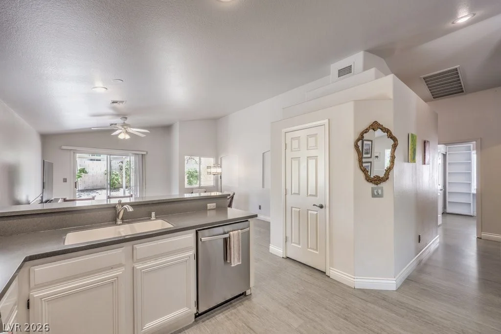 1245 Diamond Valley, Henderson, NV 89052