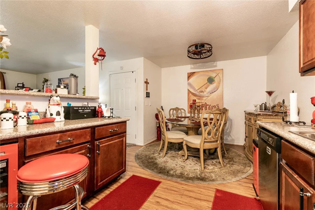 2451 Rainbow, Las Vegas, NV 89108