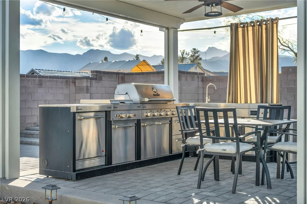 6215 Eula, Las Vegas, NV 89149
