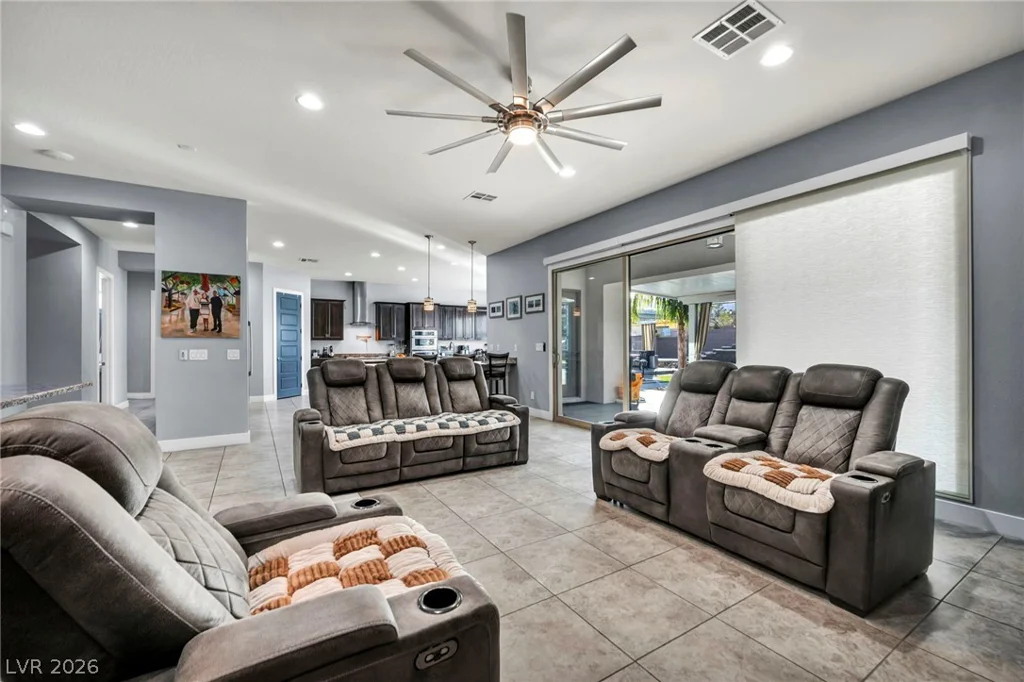 6215 Eula, Las Vegas, NV 89149