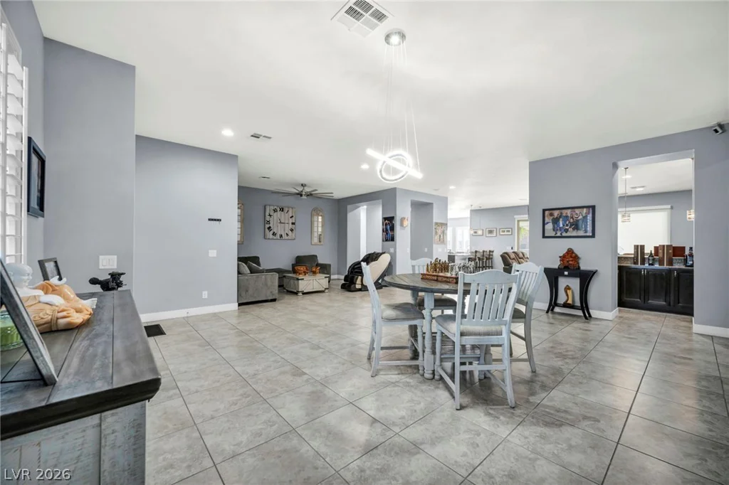 6215 Eula, Las Vegas, NV 89149