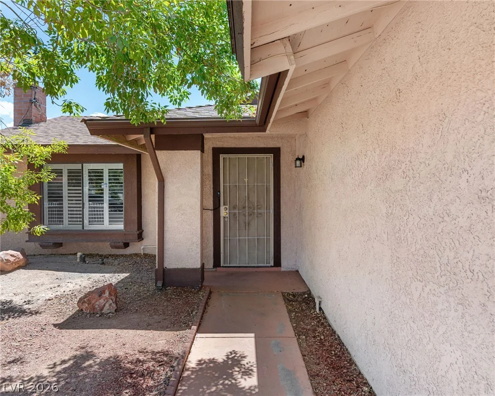 6371 Viking, Las Vegas, NV 89103