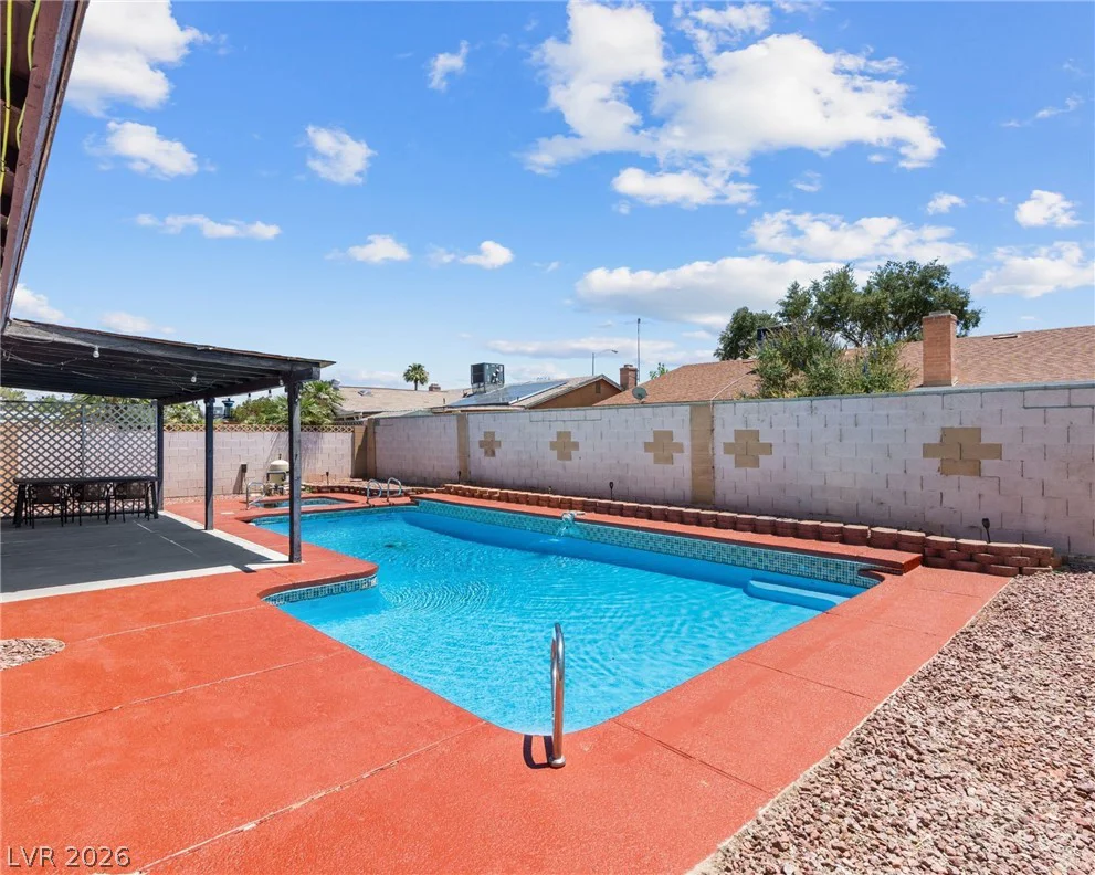 6371 Viking, Las Vegas, NV 89103