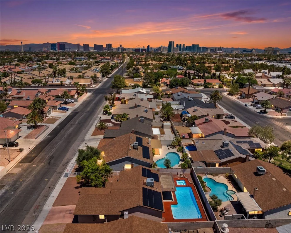 6371 Viking, Las Vegas, NV 89103