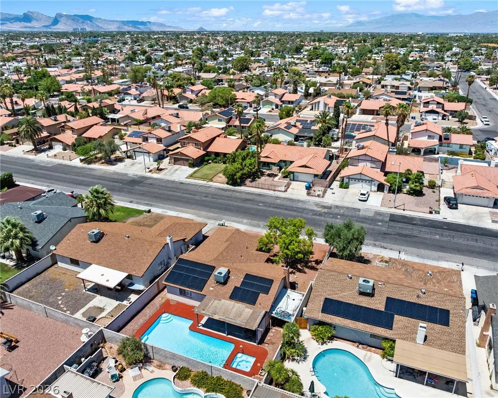 6371 Viking, Las Vegas, NV 89103