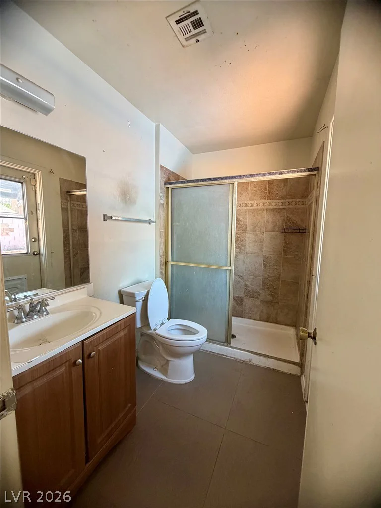6371 Viking, Las Vegas, NV 89103