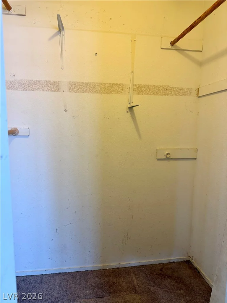 6371 Viking, Las Vegas, NV 89103