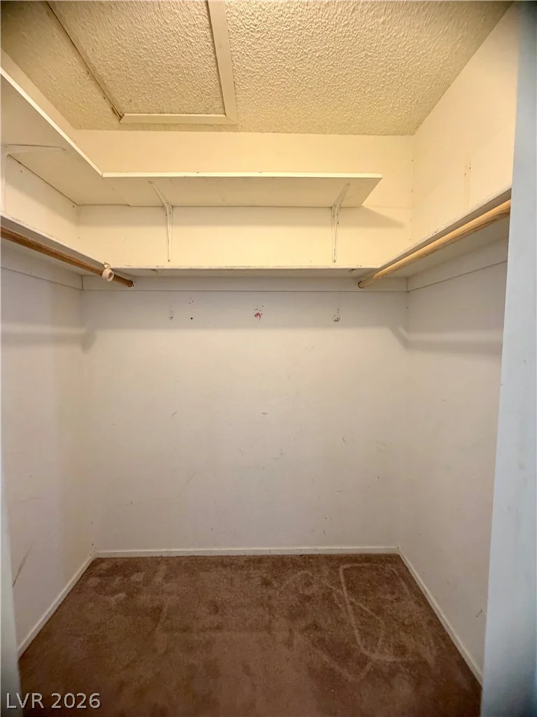 6371 Viking, Las Vegas, NV 89103
