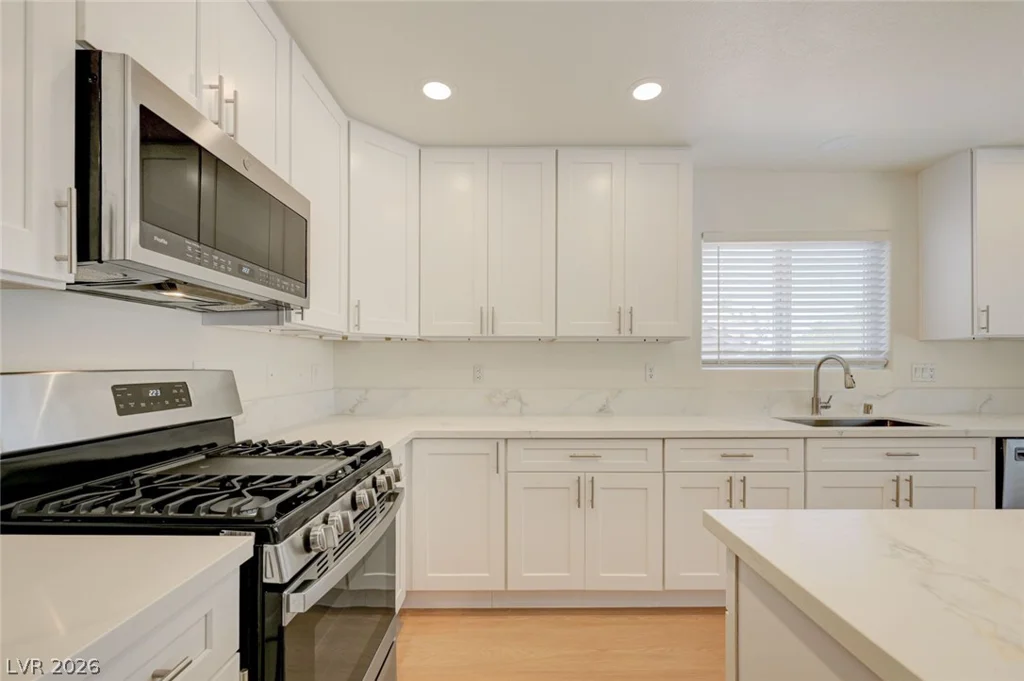 470 Mission Springs, Henderson, NV 89052