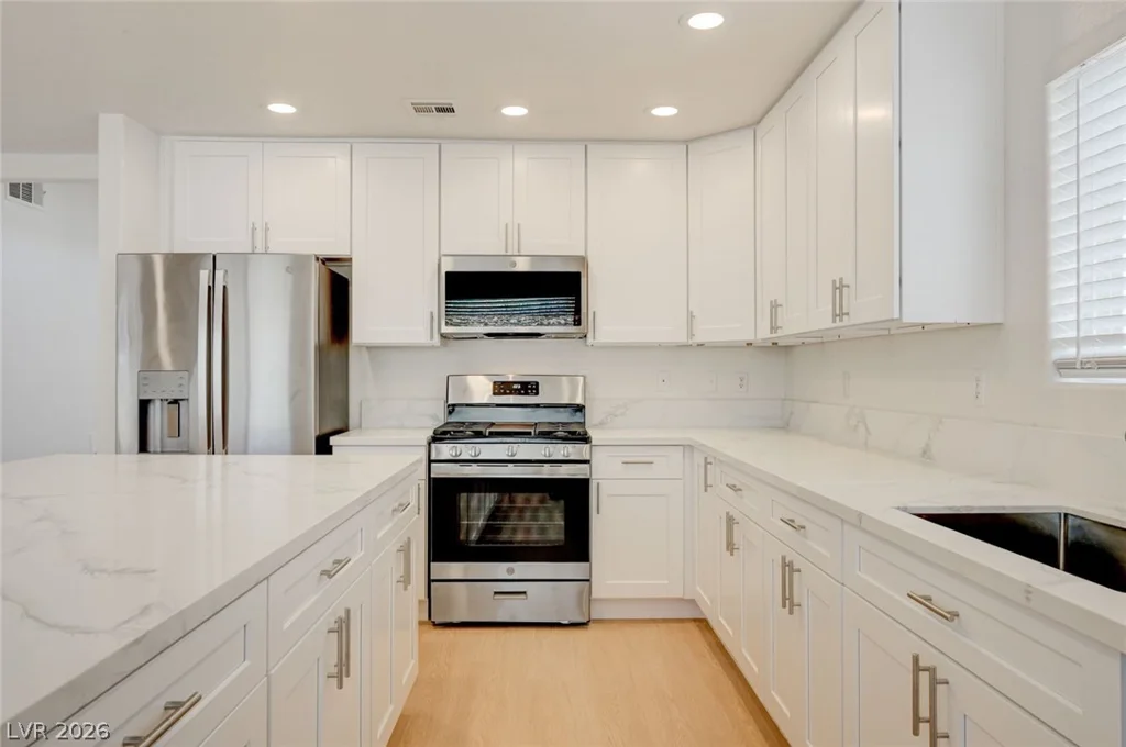 470 Mission Springs, Henderson, NV 89052