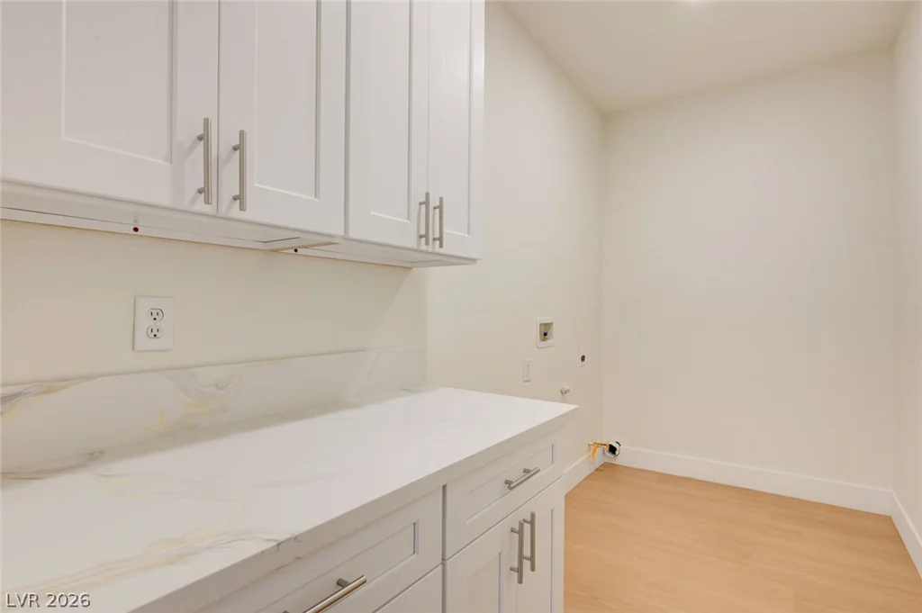 470 Mission Springs, Henderson, NV 89052