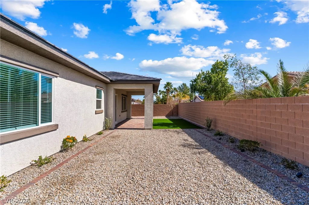 567 Jerry Bird, Las Vegas, NV 89123