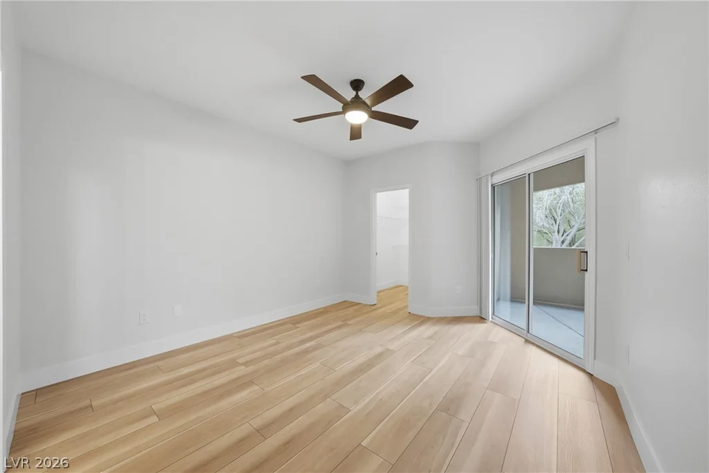 8725 Red Rio, Las Vegas, NV 89128