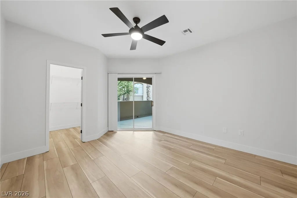 8725 Red Rio, Las Vegas, NV 89128