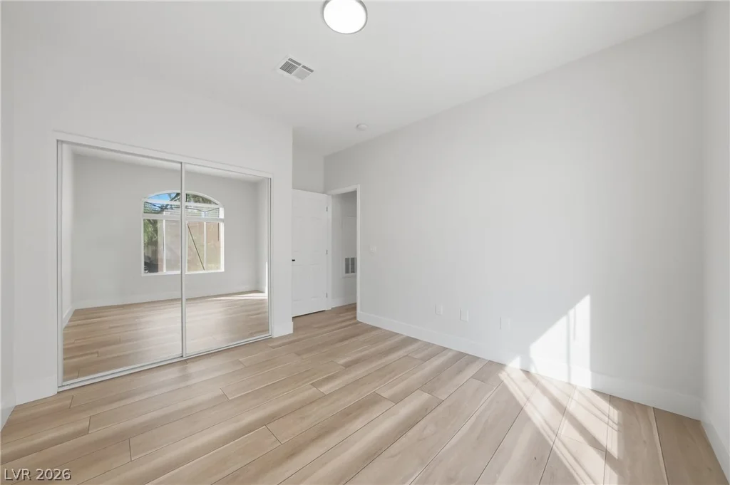 8725 Red Rio, Las Vegas, NV 89128