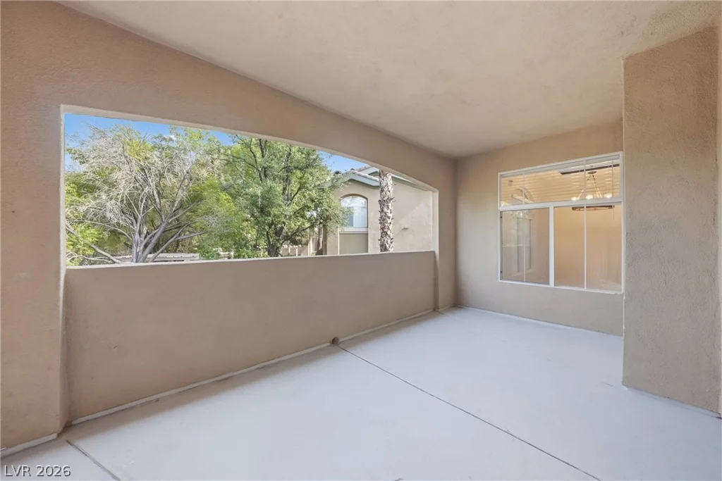 8725 Red Rio, Las Vegas, NV 89128