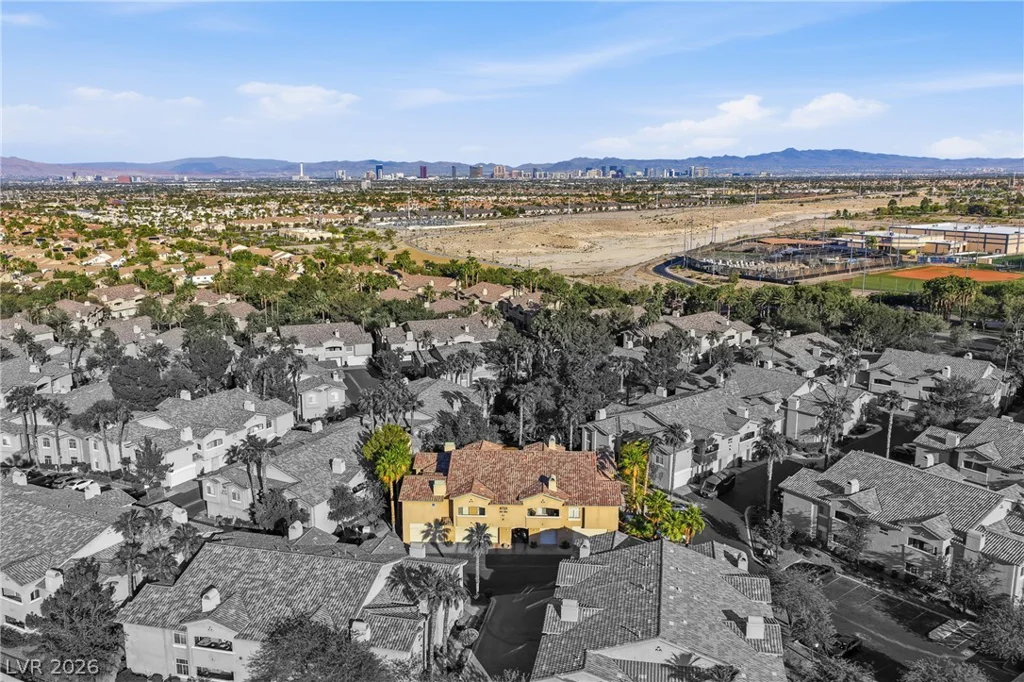 8725 Red Rio, Las Vegas, NV 89128