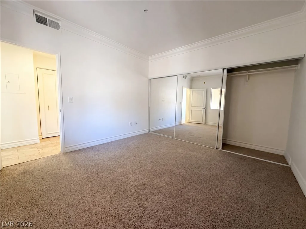 230 Flamingo, Las Vegas, NV 89169