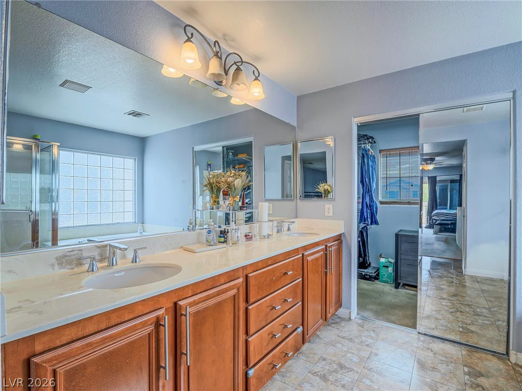 7084 Mountain Den, Las Vegas, NV 89179