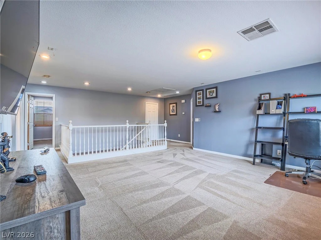 7084 Mountain Den, Las Vegas, NV 89179