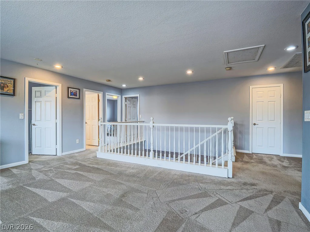 7084 Mountain Den, Las Vegas, NV 89179