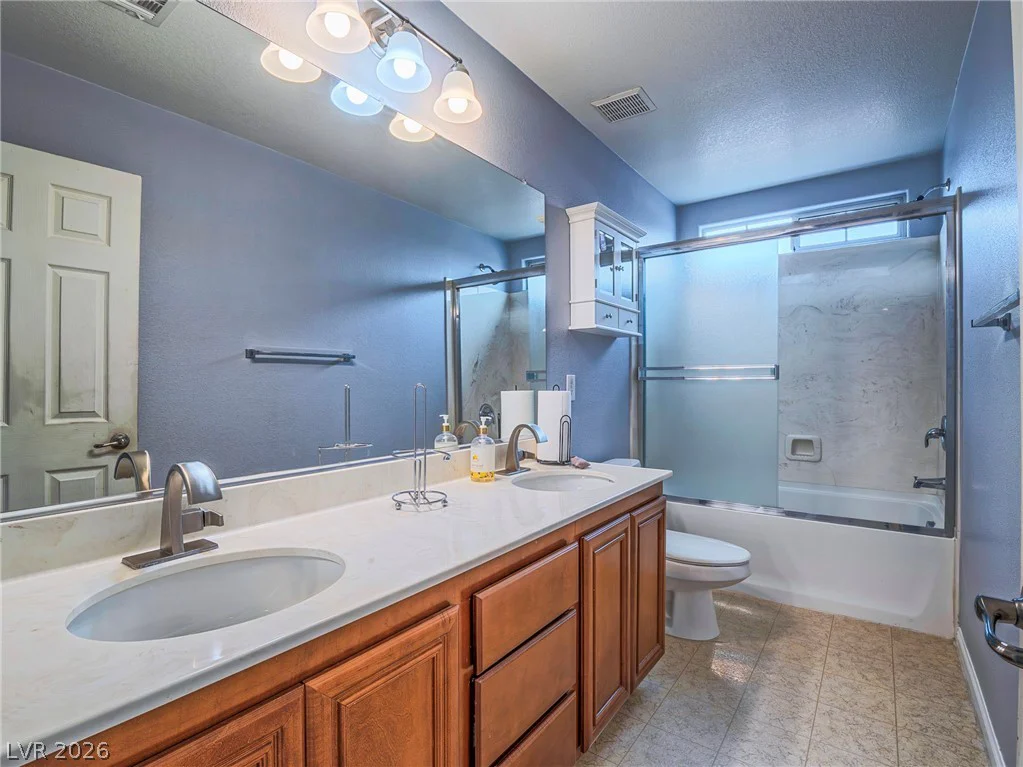 7084 Mountain Den, Las Vegas, NV 89179
