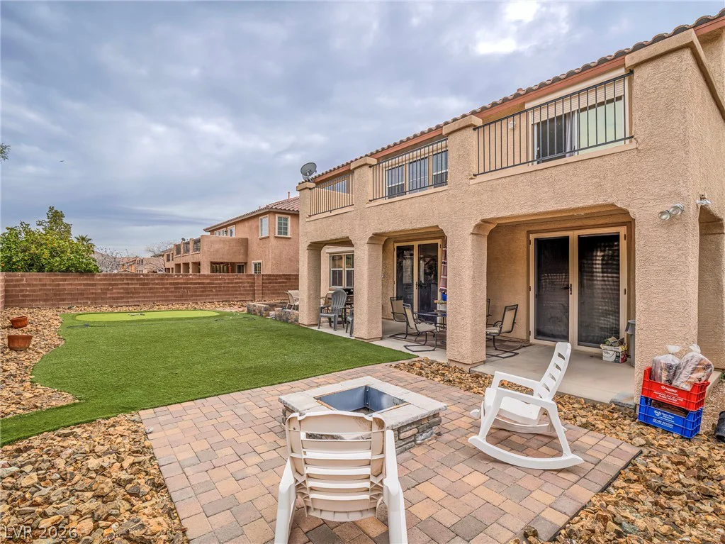 7084 Mountain Den, Las Vegas, NV 89179