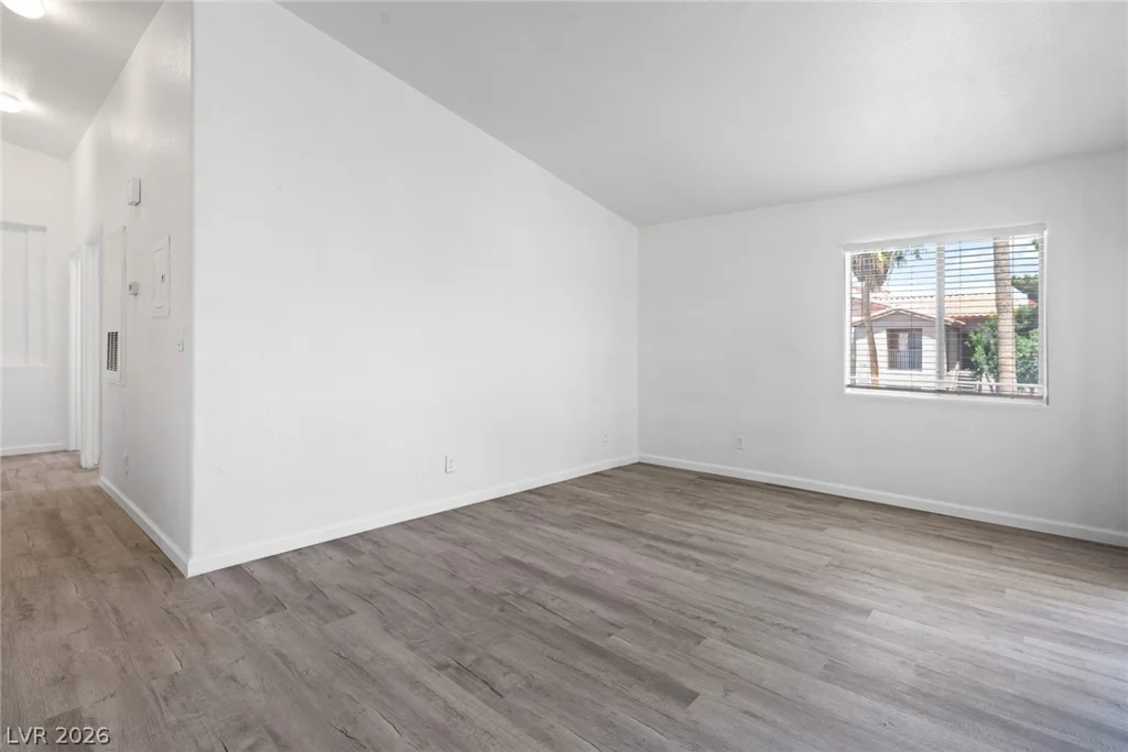 2110 Los Feliz, Las Vegas, NV 89156