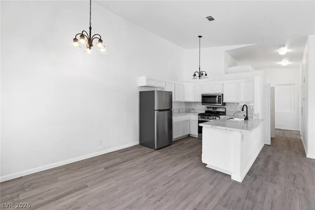 2110 Los Feliz, Las Vegas, NV 89156