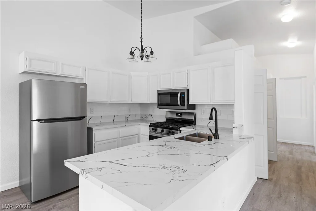 2110 Los Feliz, Las Vegas, NV 89156