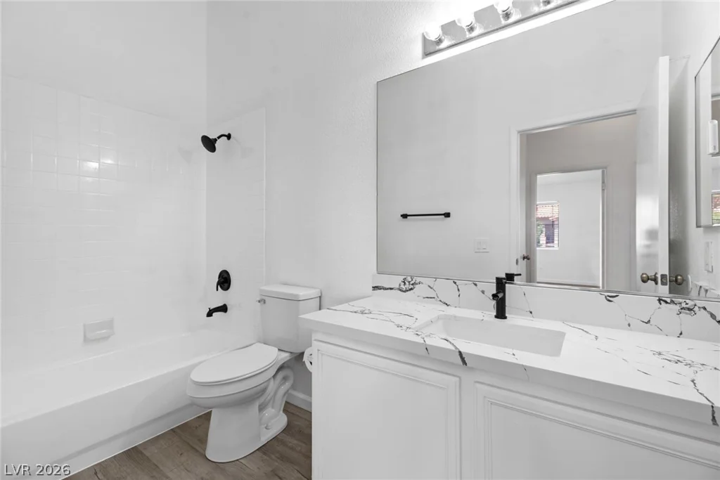 2110 Los Feliz, Las Vegas, NV 89156